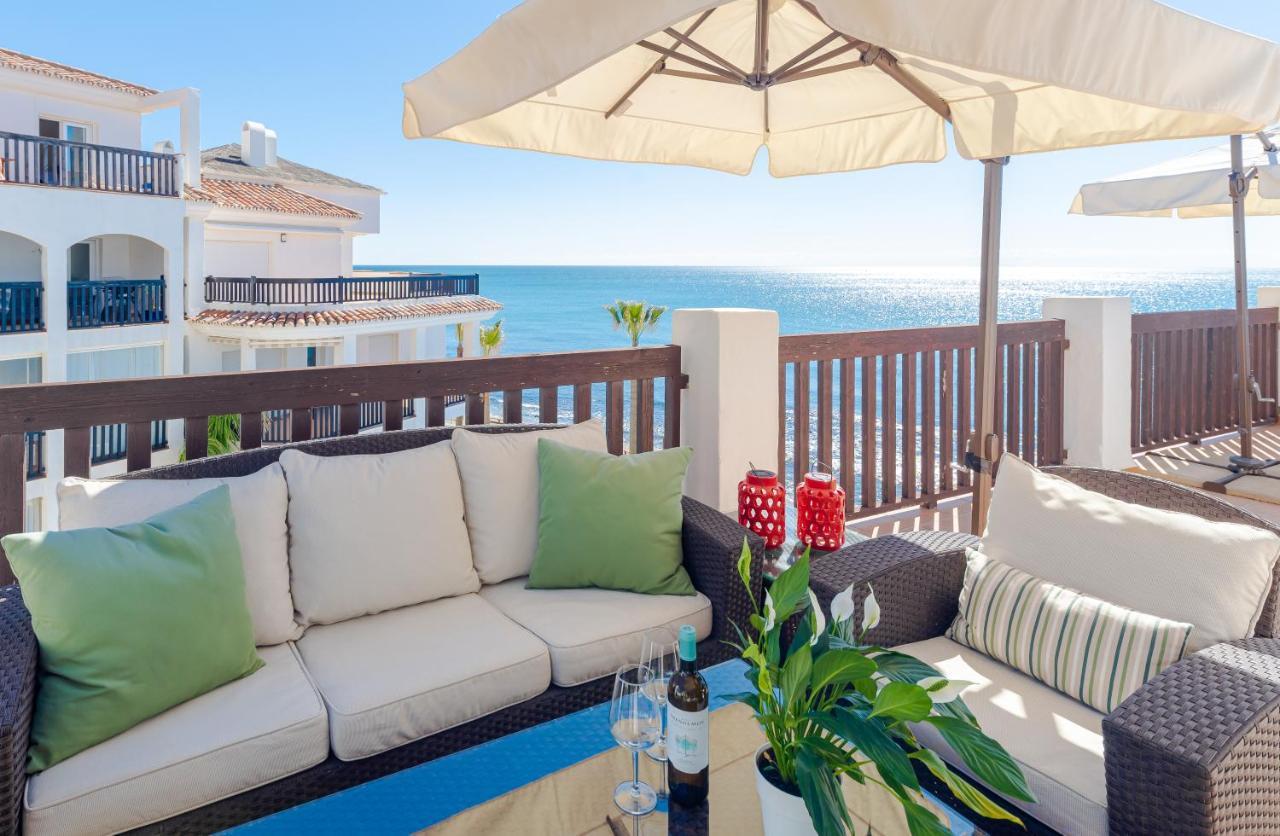 Heavenly Views From Frontline Penthouse Appartement